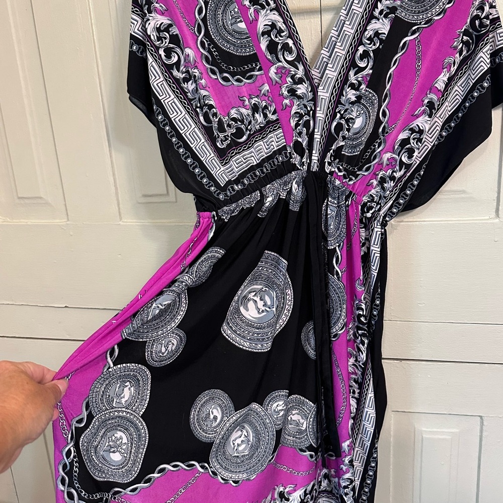 Elegant Black and Pink Women's Dress